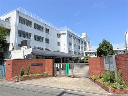 練馬区立三原台中学校 250ｍ