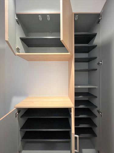 シューズボックス