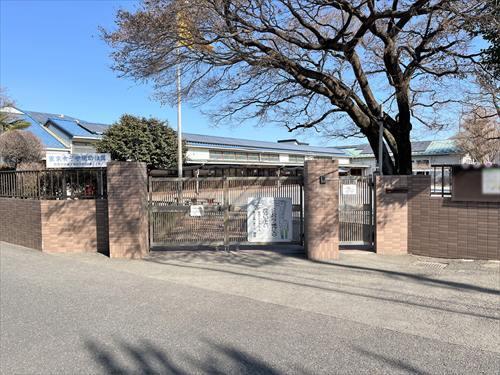 東京女子学院幼稚園360ｍ