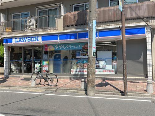 ローソン成増北口通り店 440ｍ