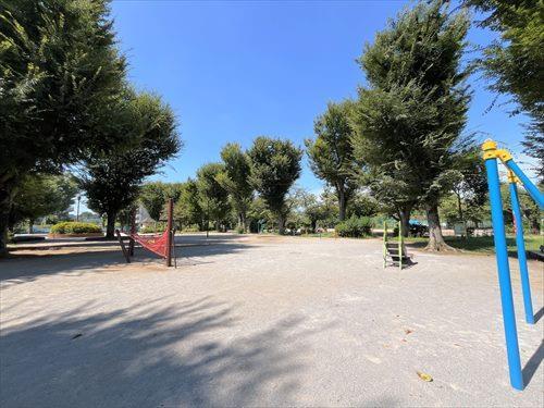 成増北第一公園 710ｍ