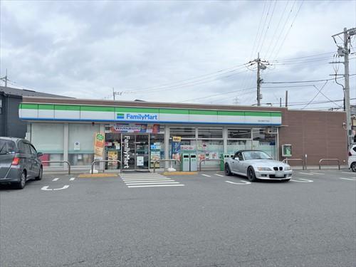 ファミリーマート西大泉四丁目店 940ｍ