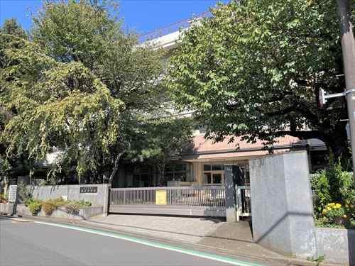 西東京市立住吉小学校 350ｍ