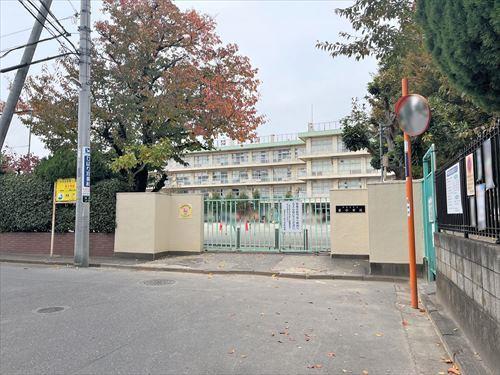 西東京市立栄小学校 760ｍ