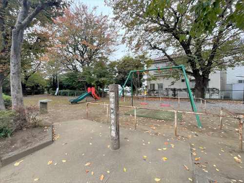 北町坊が谷戸公園 280ｍ