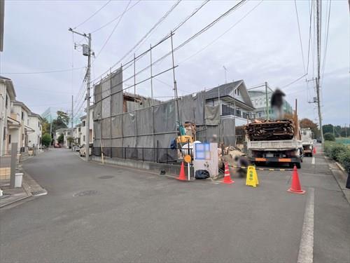 隣接道路を含む現地