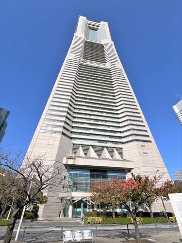 横浜ランドマークタワー 940ｍ