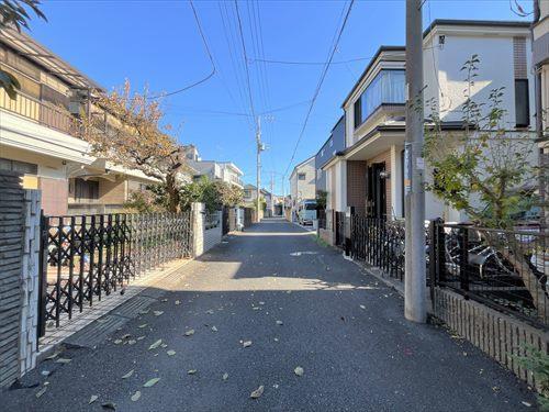 前面道路（物件：左手）