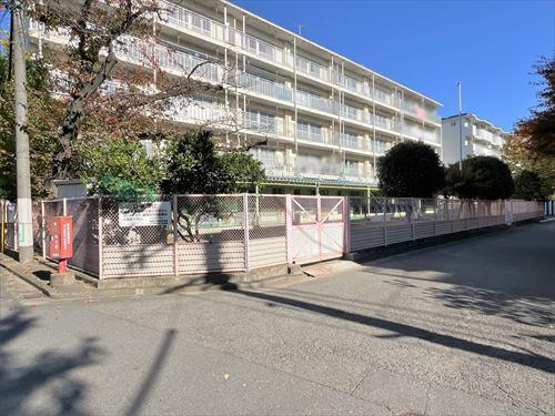 練馬区立上石神井第三保育園 400ｍ