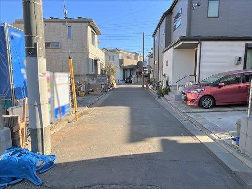 前面道路（物件：左手）