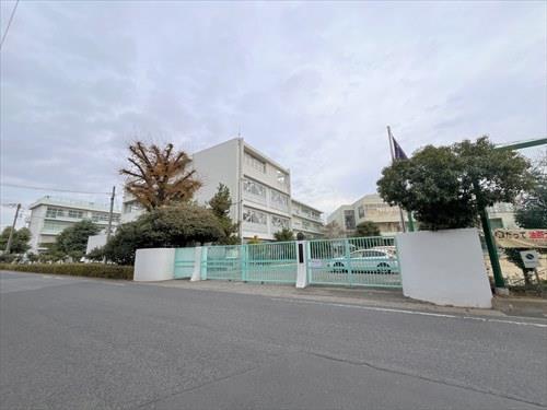 春日部市立春日部中学校2210ｍ