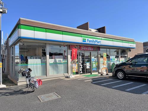 ファミリーマート練馬谷原六丁目店350ｍ