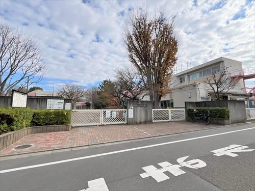 練馬区立北原小学校 590ｍ