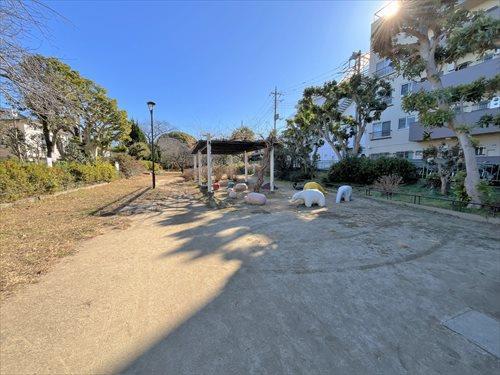 玉川上水第三公園 590ｍ