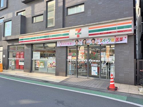 セブンイレブン練馬富士見台駅南店540ｍ