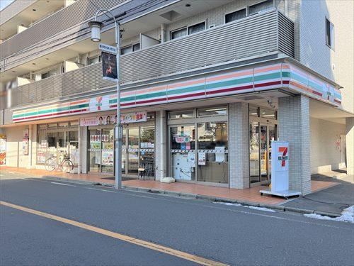 セブンイレブン練馬春日町１丁目店160ｍ