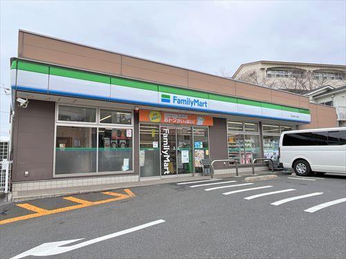 ファミリーマート杉並井草一丁目店420ｍ