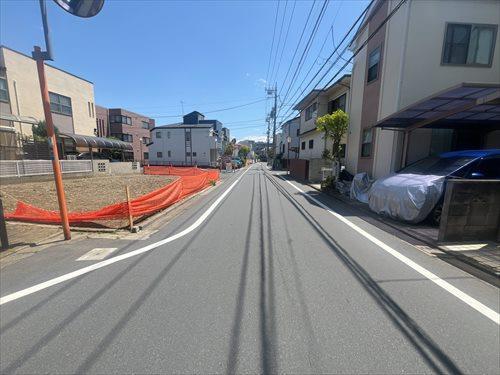 前面道路（2026年5月撮影）