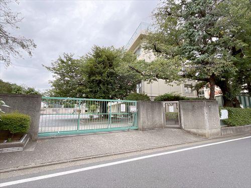 練馬区立大泉北小学校 250ｍ
