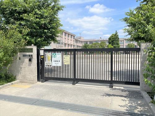 板橋区立紅梅小学校 860ｍ