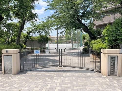 板橋区立赤塚第一中学校 1440ｍ