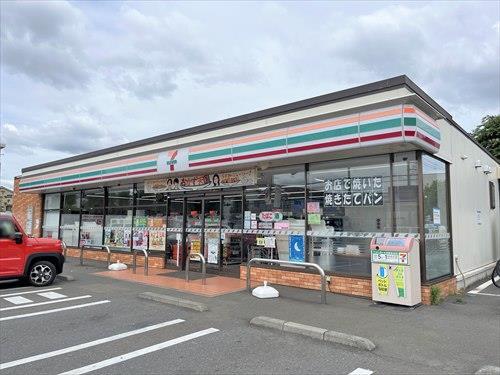 セブンイレブン西東京向台4丁目店560ｍ