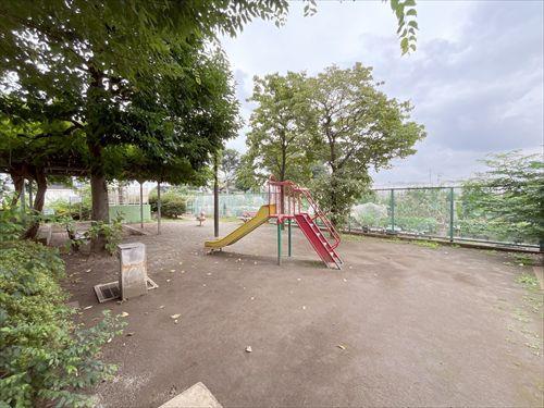 練馬区立ゆうやけ児童遊園 400ｍ
