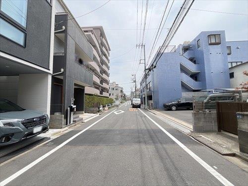 前面道路（物件：右手）