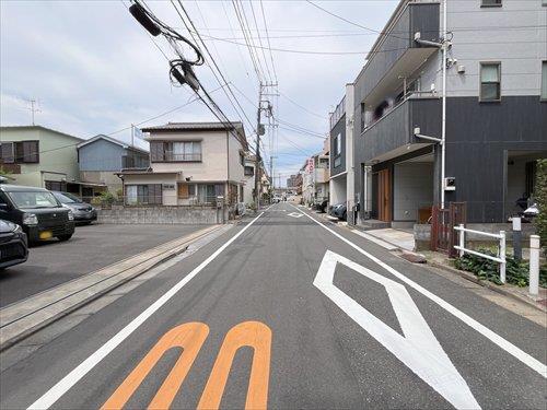 前面道路（物件：左手）