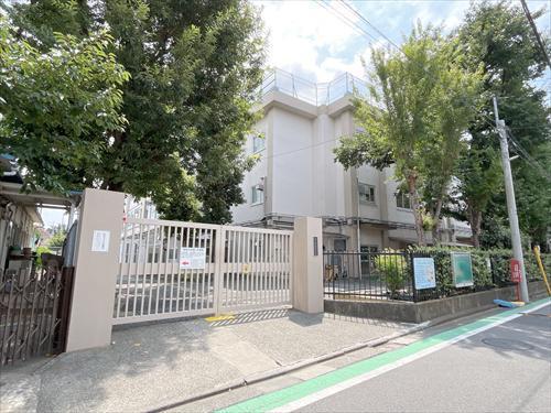 杉並区立杉並第九小学校 550ｍ
