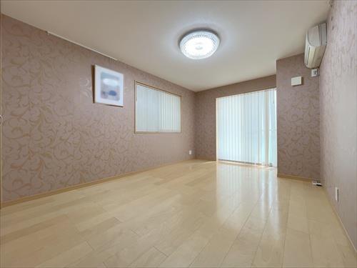 洋室約9.5帖