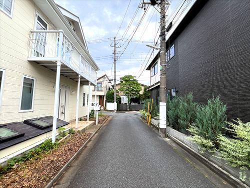 南側位置指定道路