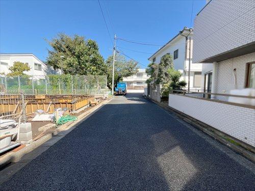 前面道路（物件：左手）