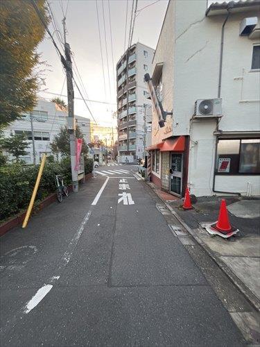 前面道路（2026年10月撮影）