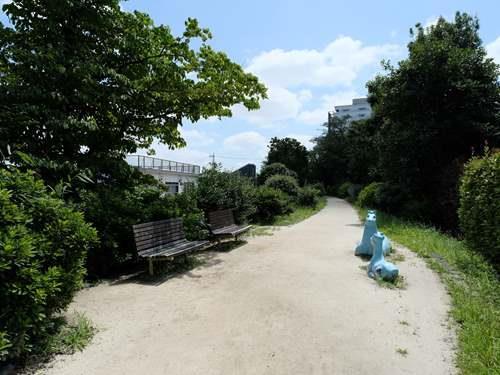 玉川上水第二公園 650m