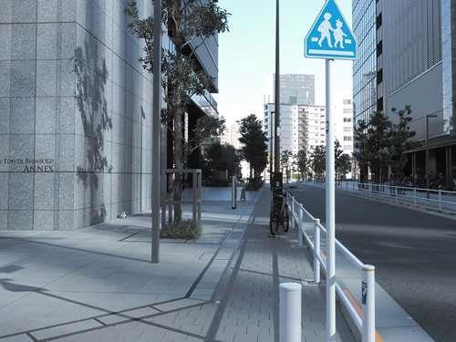 前面道路（2026年1月 撮影）