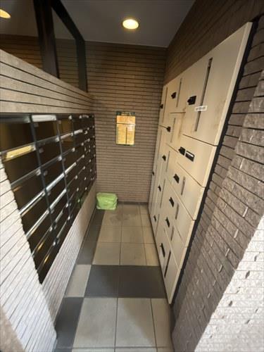 メールボックス、宅配ボックス