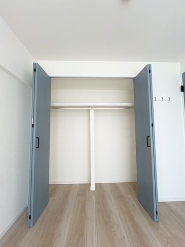 洋室約5.7帖収納