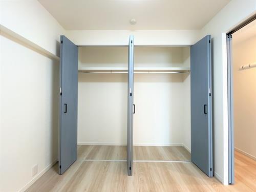 納戸約3.8帖収納