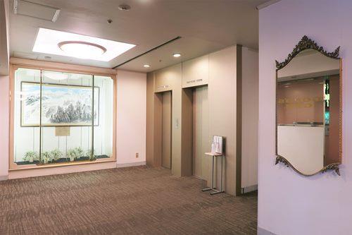 エントランスホール