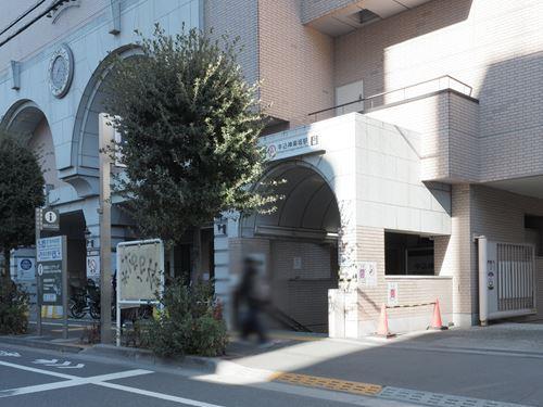 東京都大江戸線 牛込神楽坂駅 徒歩4分