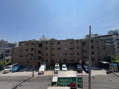 バルコニーからの眺望　2025年8月撮影