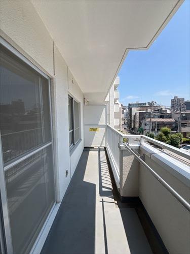 バルコニー　2025年8月撮影