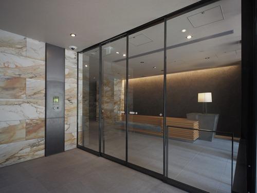 エントランスホール