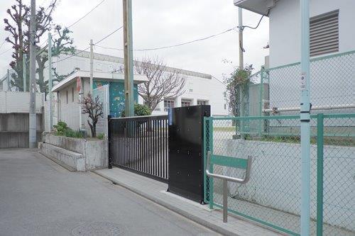 目黒区立烏森小学校 460m