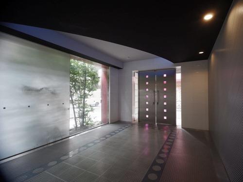 エントランスホール