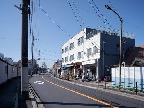 前面道路（撮影 2026.03）