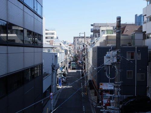 前面道路（撮影 2026.03）