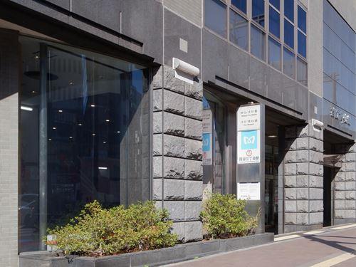 地下鉄丸ノ内線 四谷三丁目駅 徒歩10分