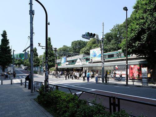 山手線 原宿駅 徒歩8分